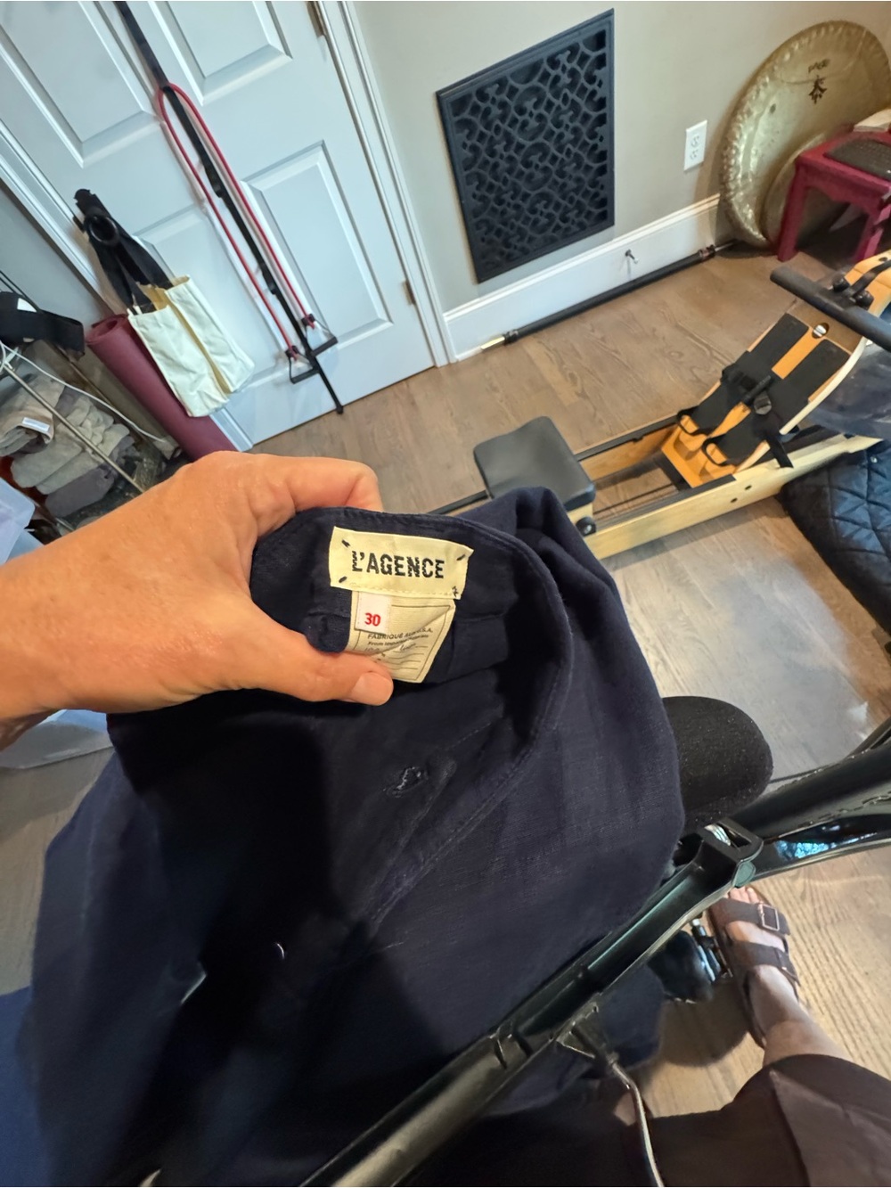 L'AGENCE Dark Navy straight leg linen pants